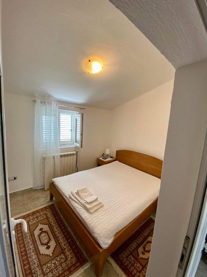 Апартаменты Apartman Slavica Котор Экстерьер фото